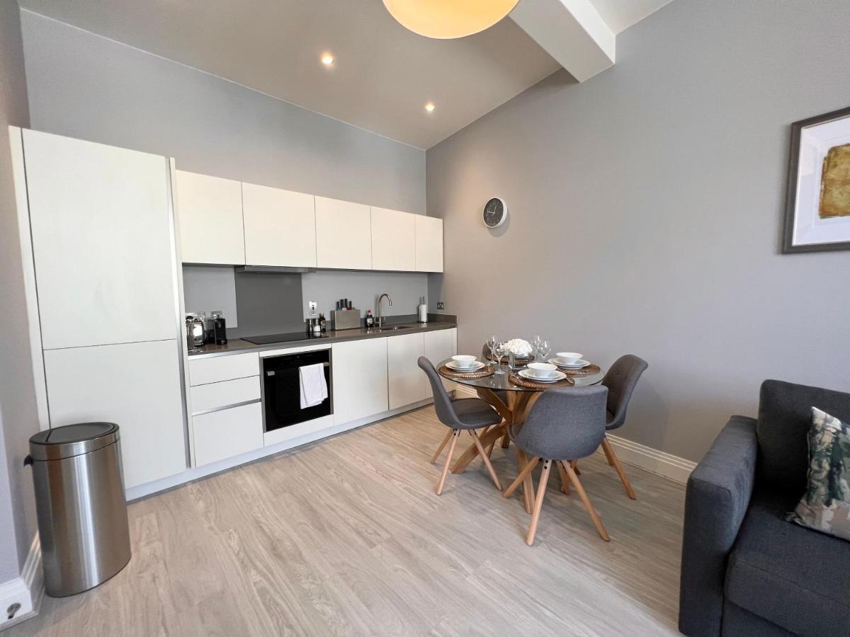 Urban Living'S - Windsor Castle Luxury Apartments Esterno foto