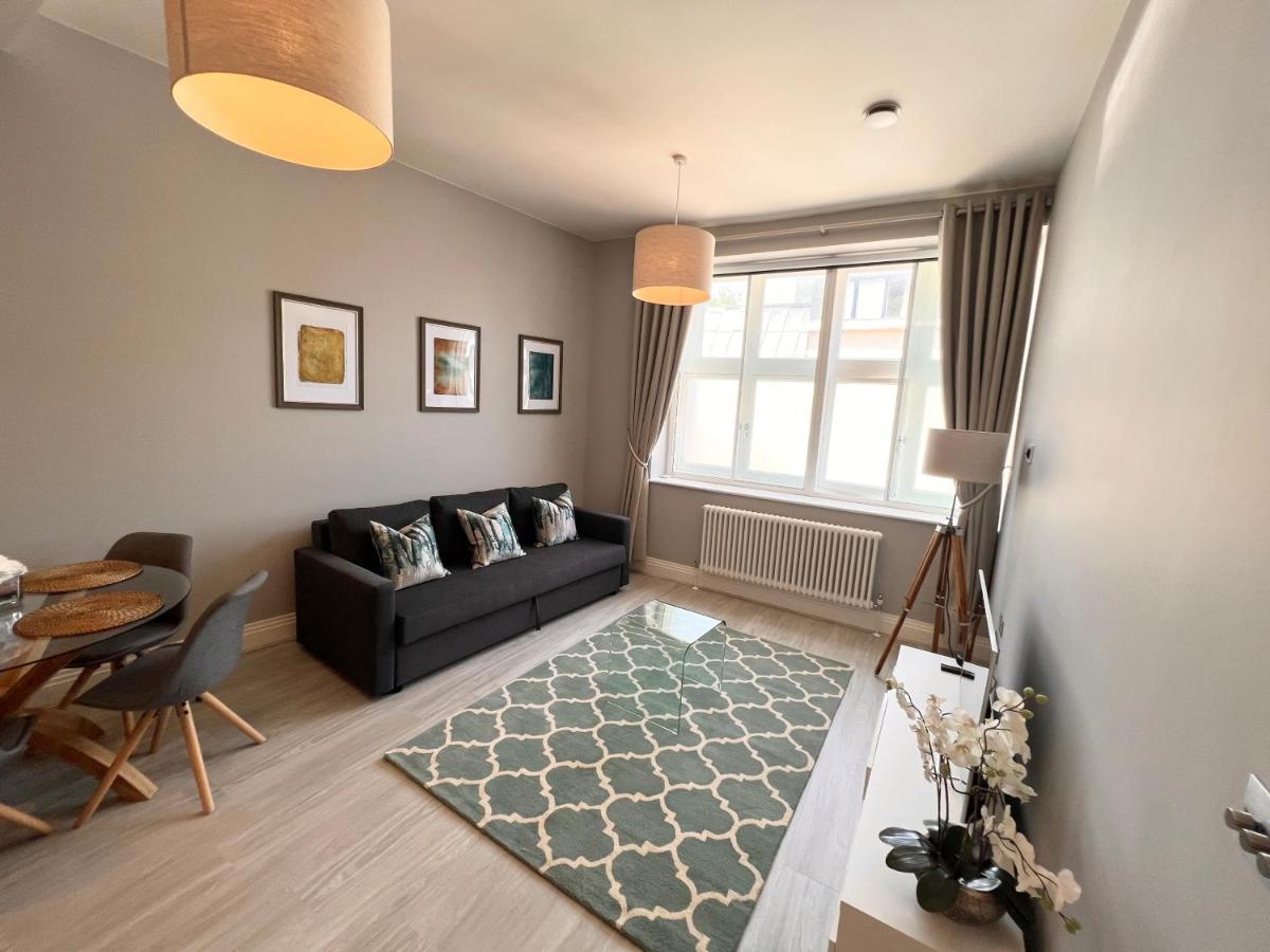 Urban Living'S - Windsor Castle Luxury Apartments Esterno foto