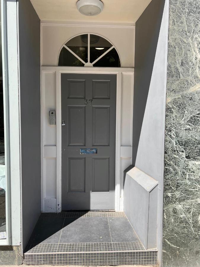 Urban Living'S - Windsor Castle Luxury Apartments Esterno foto