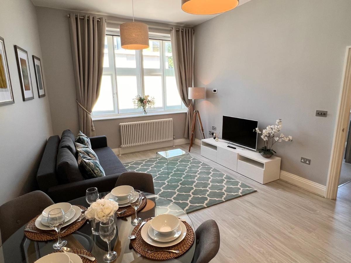 Urban Living'S - Windsor Castle Luxury Apartments Esterno foto