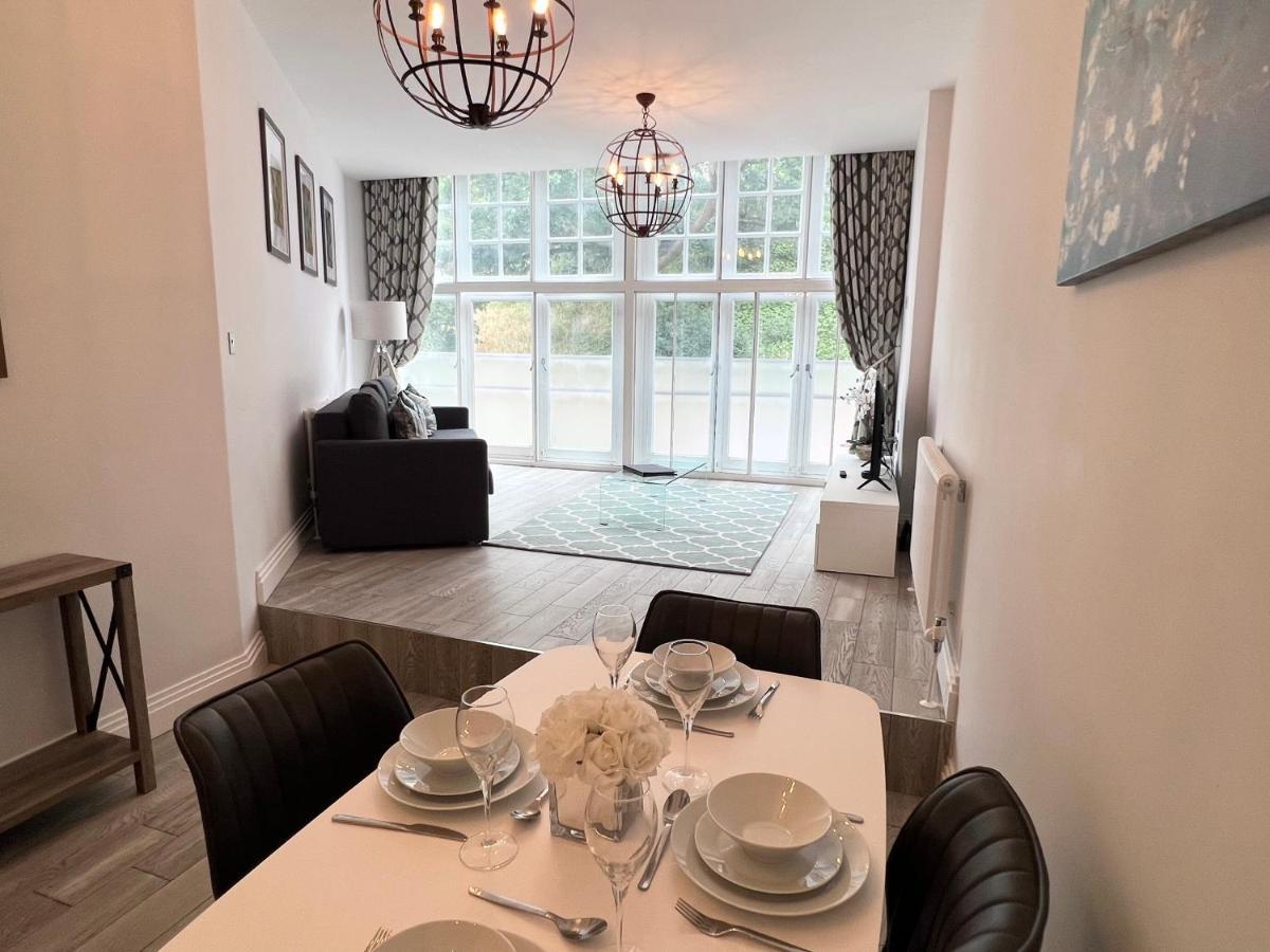 Urban Living'S - Windsor Castle Luxury Apartments Esterno foto
