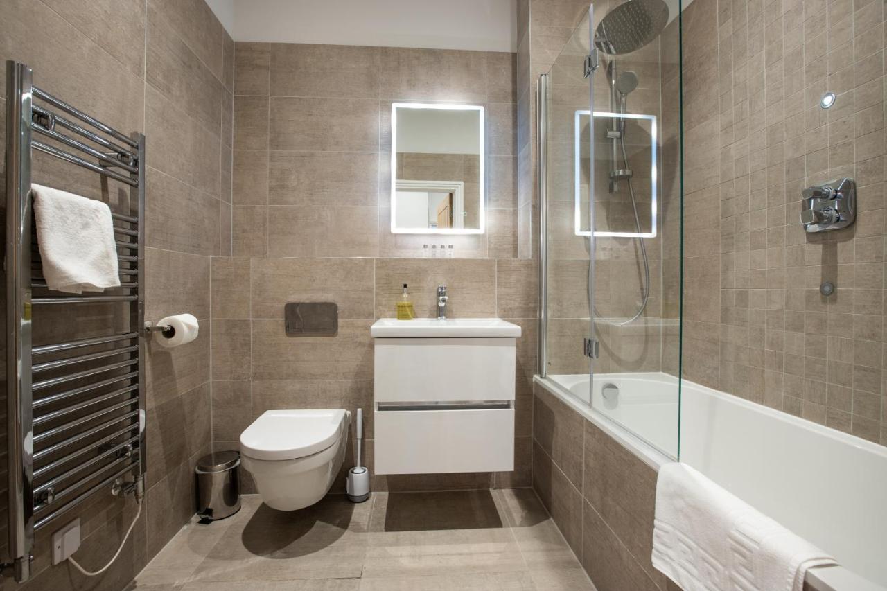 Urban Living'S - Windsor Castle Luxury Apartments Esterno foto