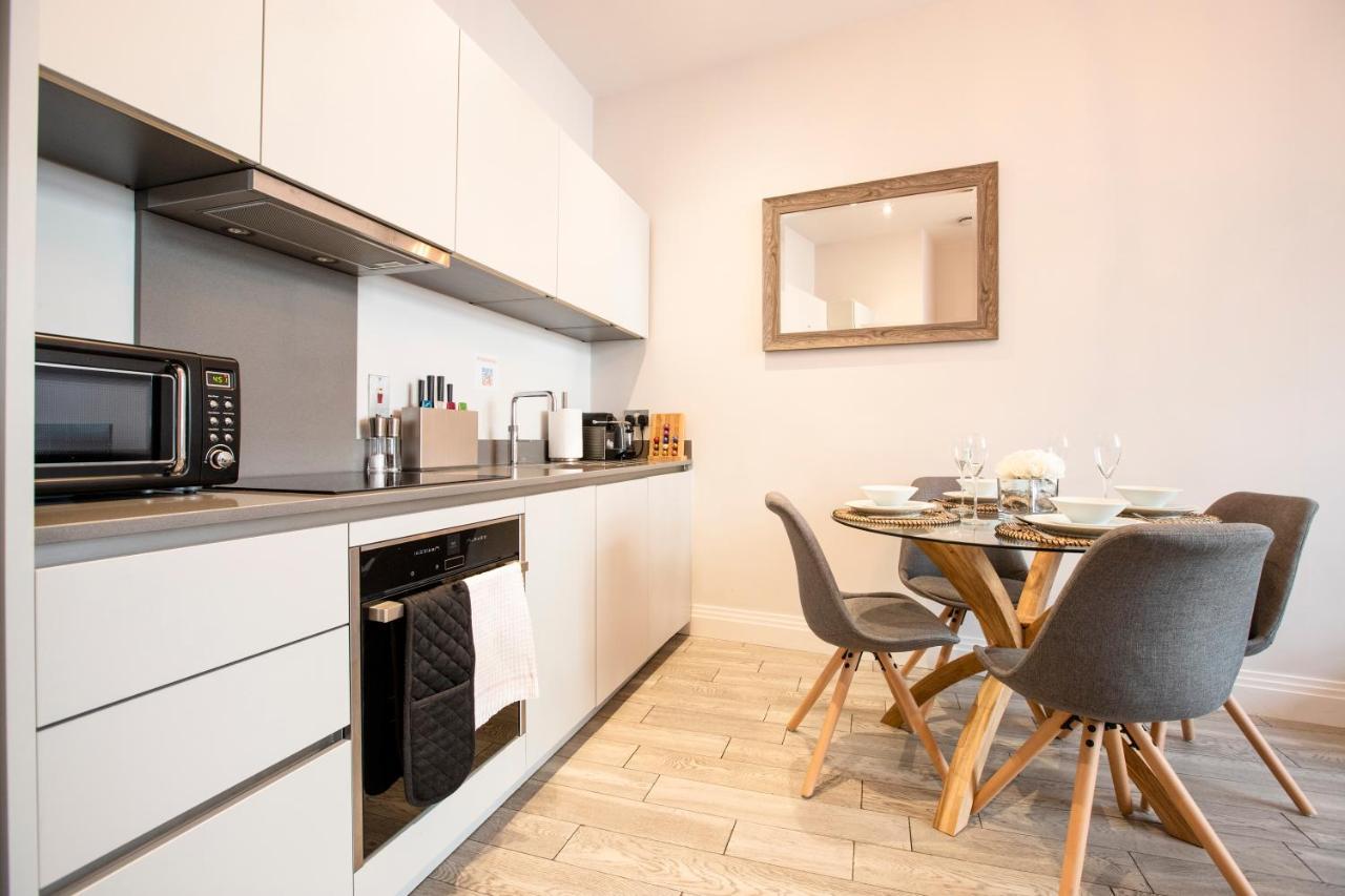 Urban Living'S - Windsor Castle Luxury Apartments Esterno foto