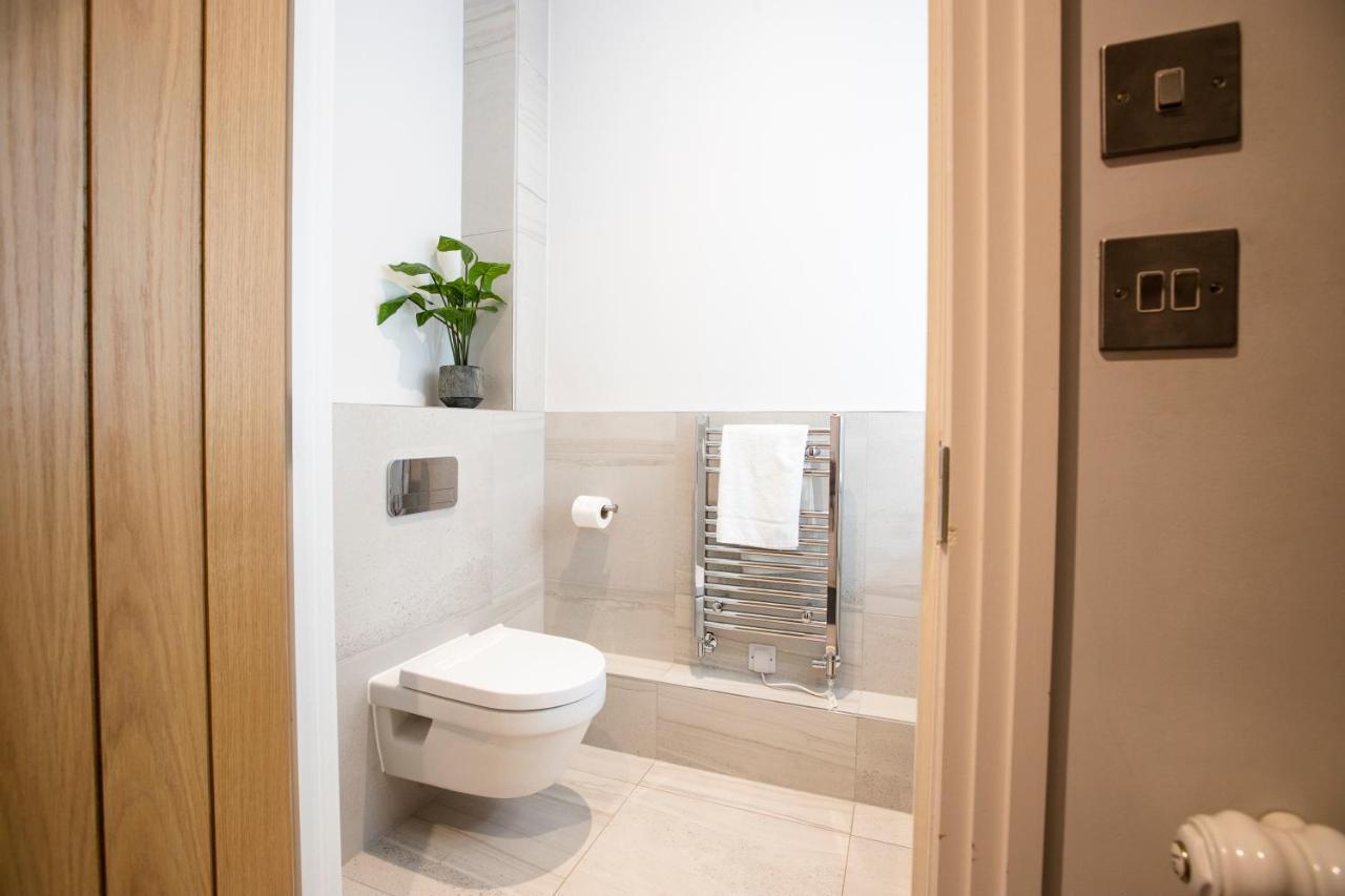 Urban Living'S - Windsor Castle Luxury Apartments Esterno foto