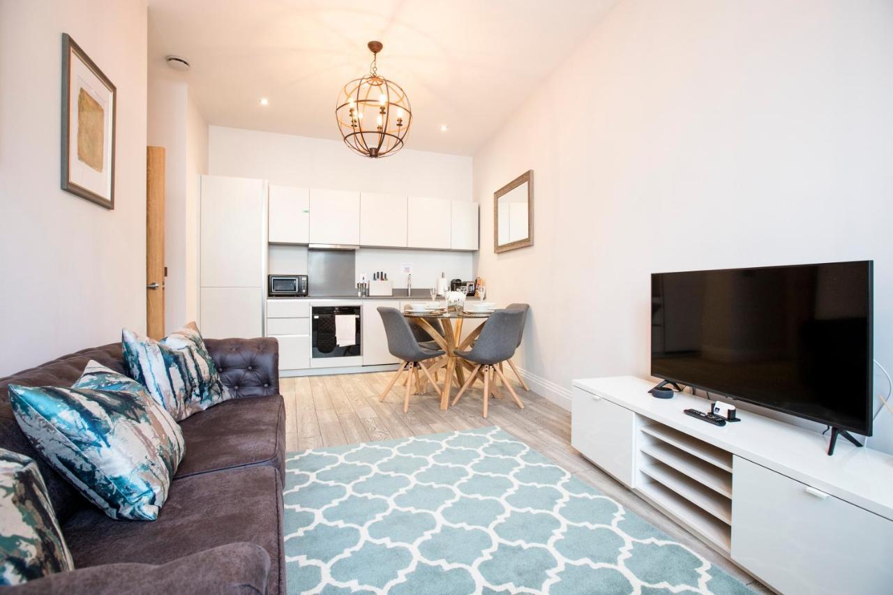 Urban Living'S - Windsor Castle Luxury Apartments Esterno foto